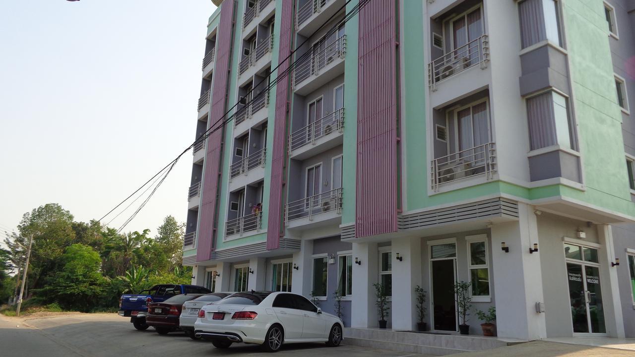 Siam Apple Hotel & Resort Ban Khlong Exterior photo