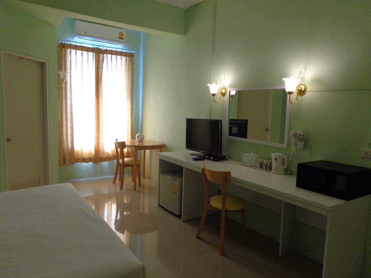 Siam Apple Hotel & Resort Ban Khlong Exterior photo